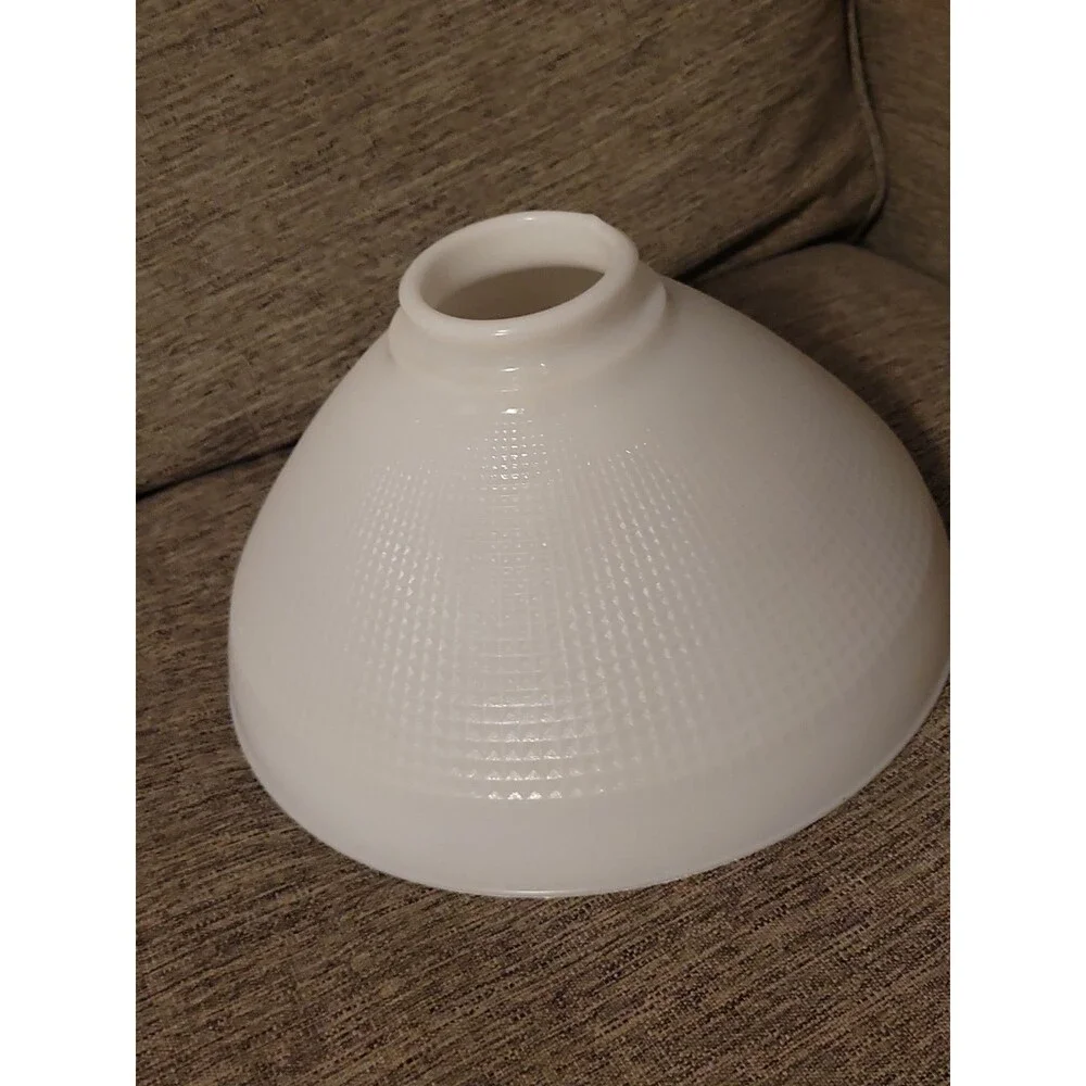 Vintage Milk Glass 10